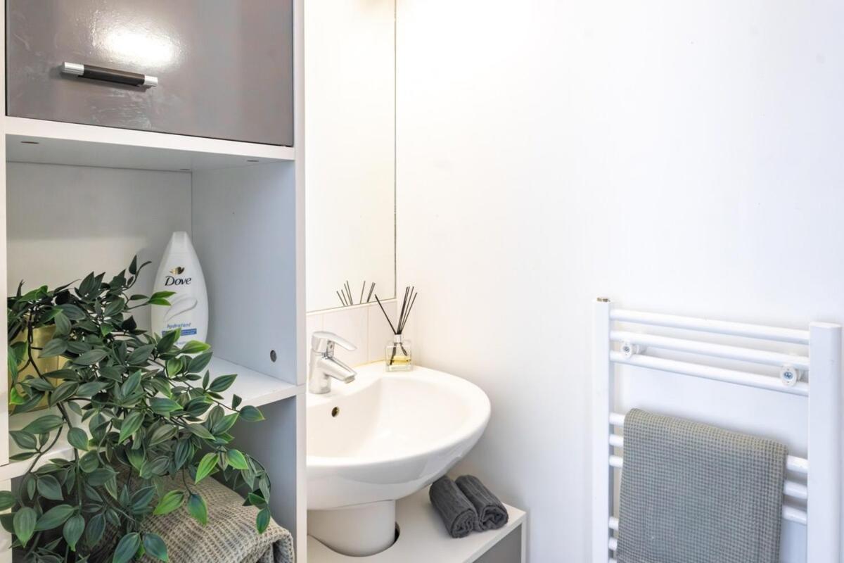 Cozy & Chic In Montorgueil - 4 Guests Apartment Paris